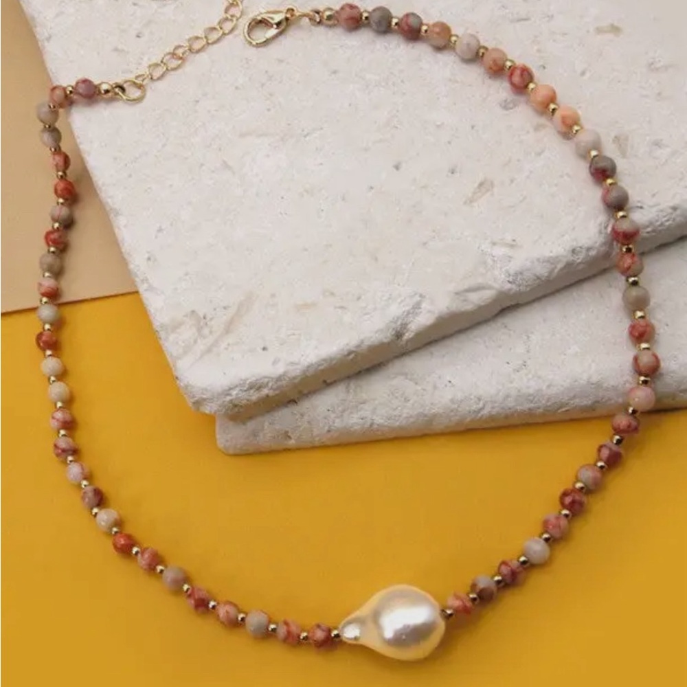 Peach Stone Agate and Pearl Necklace